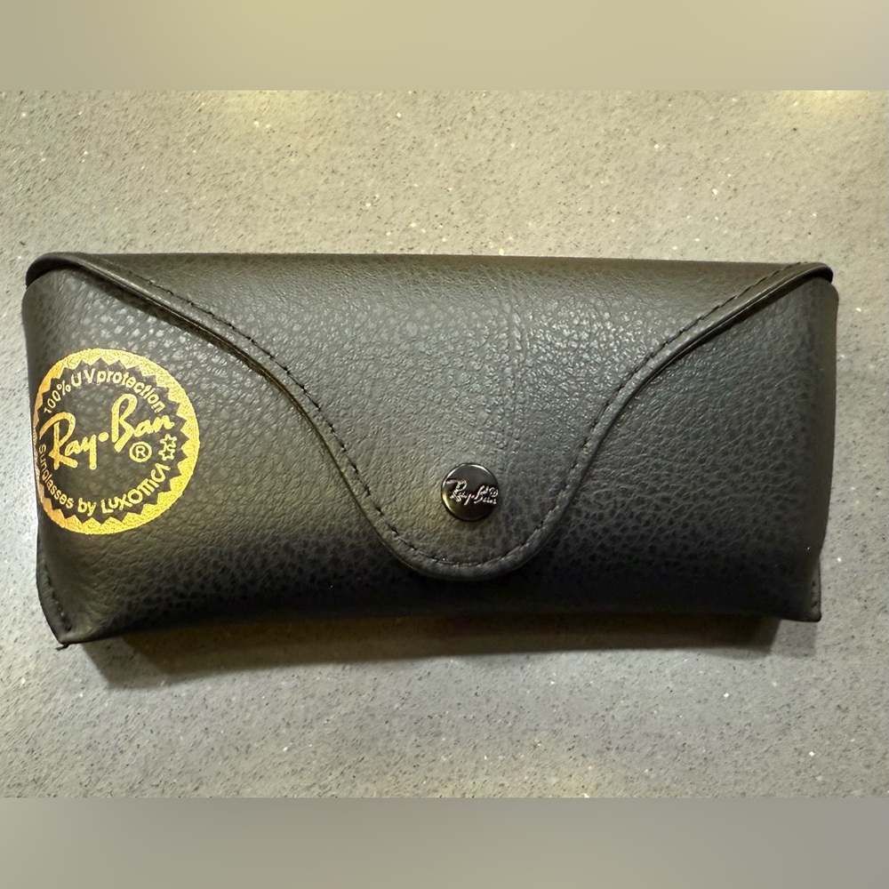 Ray-Ban Classic Black Wayfarer Way Unisex Sunglasses. New! - Picture 8 of 8